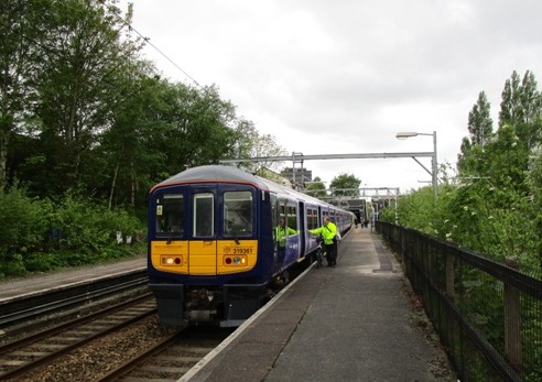 09.02 electric service at Eccles, 17th May 2015